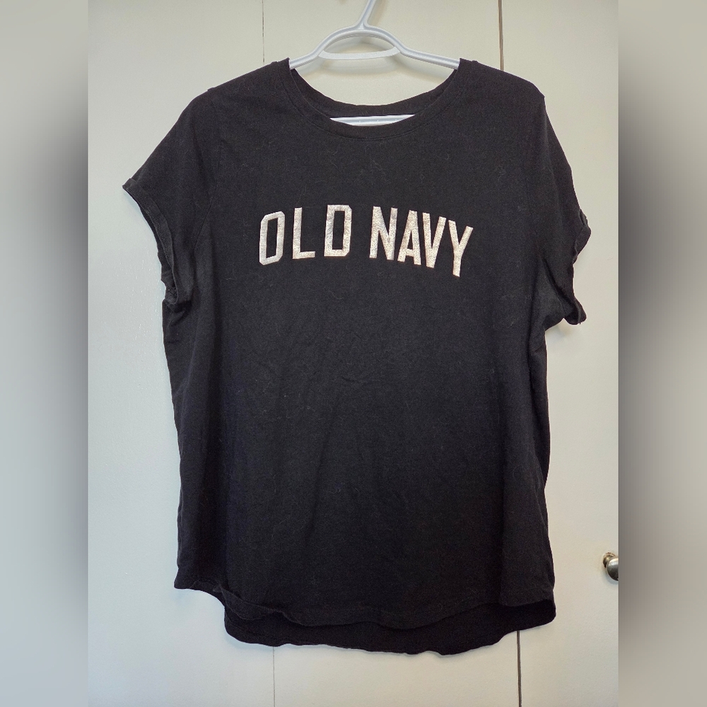 Old Navy Women's XL Black With Metallic Logo Short Sleeve Tee